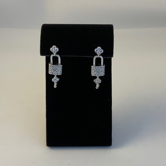 Blossom Lock & Key Earrings - Picture 8 of 10